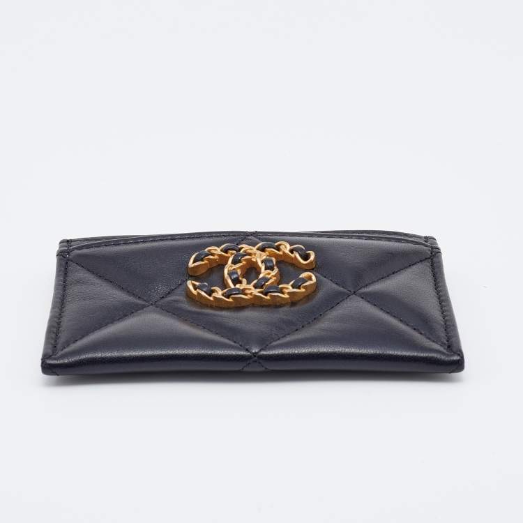 Pre Owned Chanel Black Quilted Leather CC Card Holder