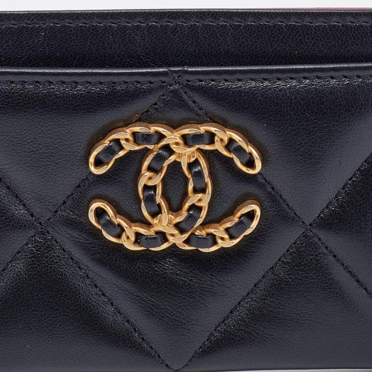 Pre Owned Chanel Black Quilted Leather CC Card Holder