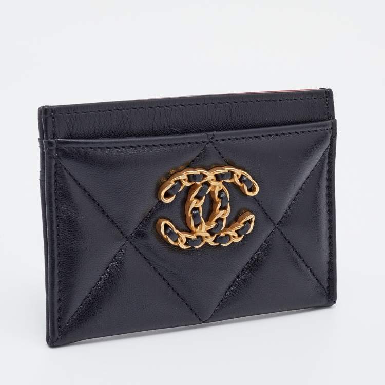 Pre Owned Chanel Black Quilted Leather CC Card Holder