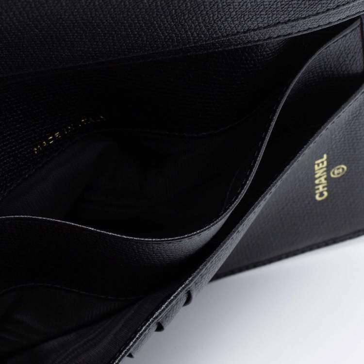 مملوكة مسبقًا Chanel Black Leather Vintage CC Long Bifold Wallet