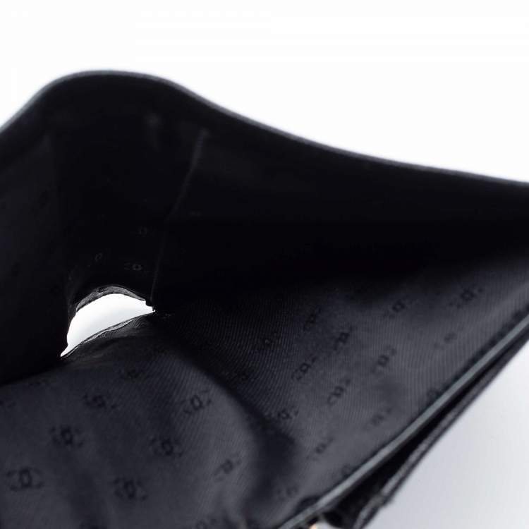 مملوكة مسبقًا Chanel Black Leather Vintage CC Long Bifold Wallet
