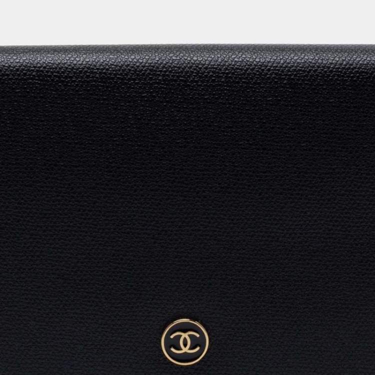 مملوكة مسبقًا Chanel Black Leather Vintage CC Long Bifold Wallet