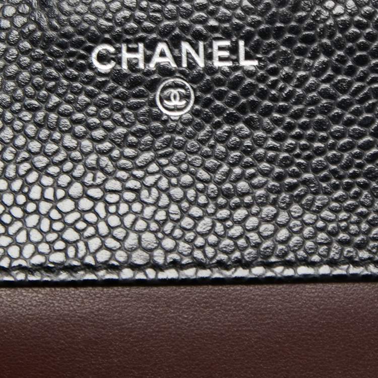 مملوكة مسبقًا Chanel Black Quilted Caviar Leather Classic Trifold Flap Wallet