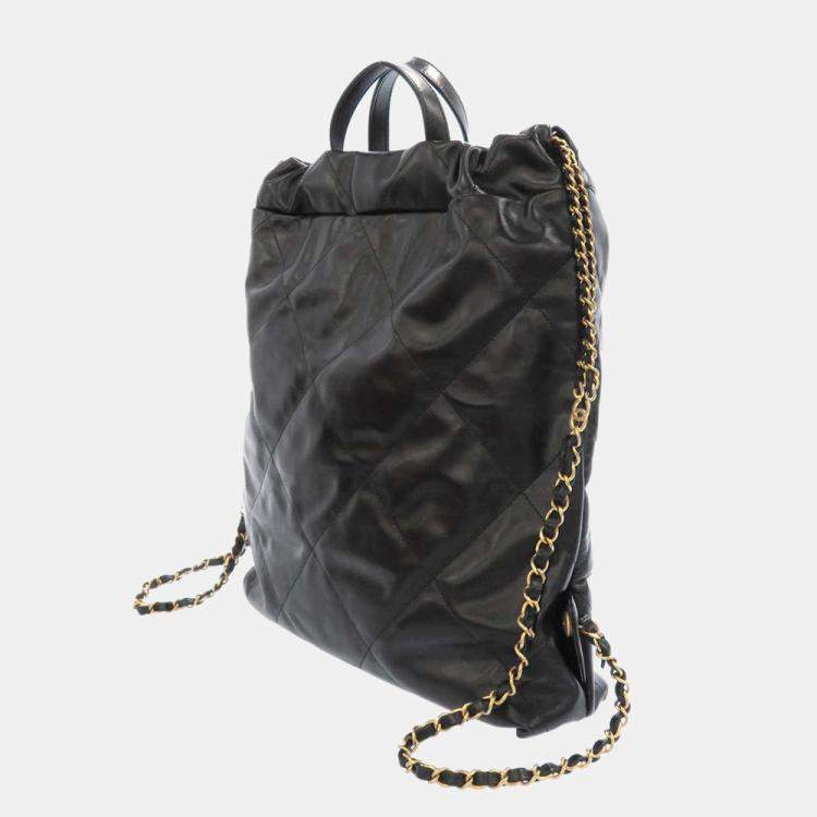 مملوكة مسبقًا Chanel Black Leather Quilted 22 Backpack 