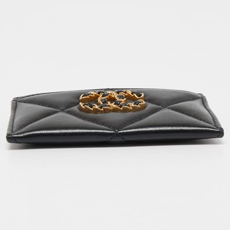 Pre Owned Chanel Black Quilted Leather Chanel 19 Card Holder