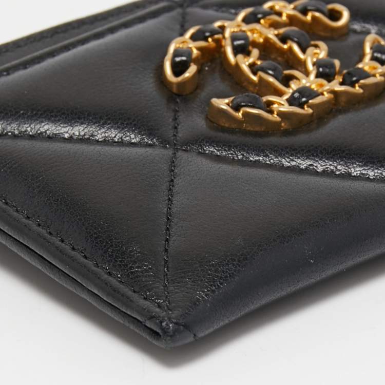 Pre Owned Chanel Black Quilted Leather Chanel 19 Card Holder
