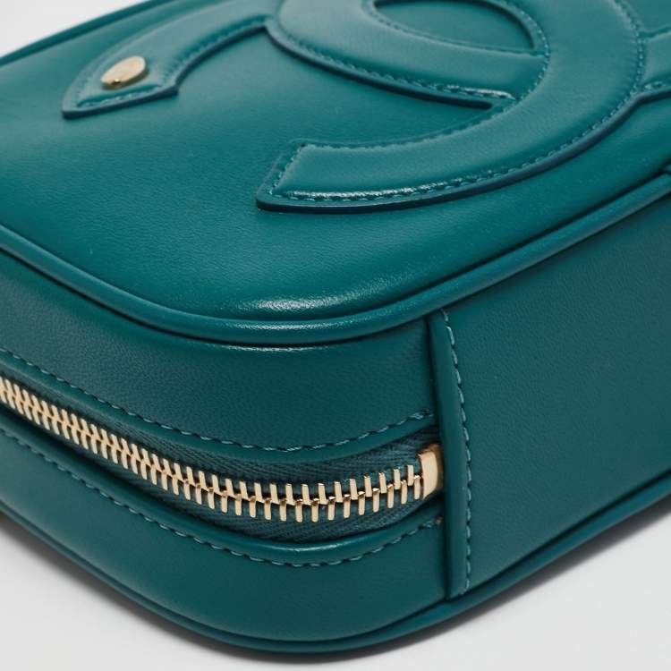 Pre Owned Chanel Green Leather CC Mania Waist Bag