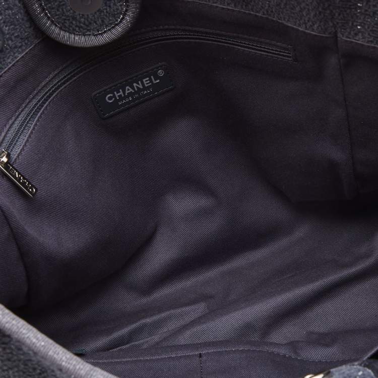 Pre Owned Chanel Navy Blue Tweed Medium Deauville Tote