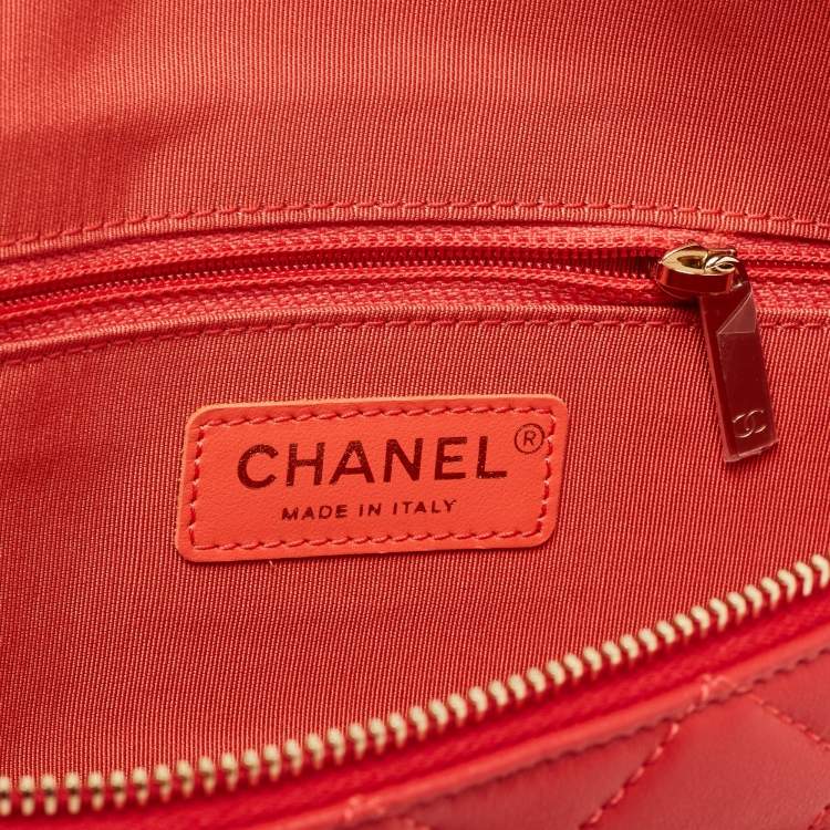 Pre Owned Chanel Red Quilted Leather Studded Logo Waist Bag