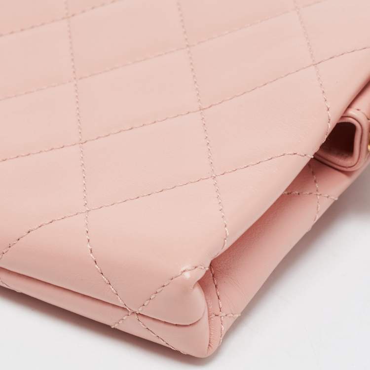 Pre Owned Chanel Pink Quilted Leather Waist Bag