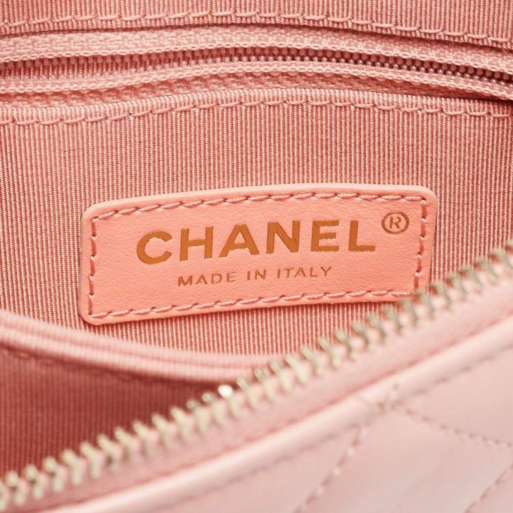 Pre Owned Chanel Pink Quilted Leather Waist Bag