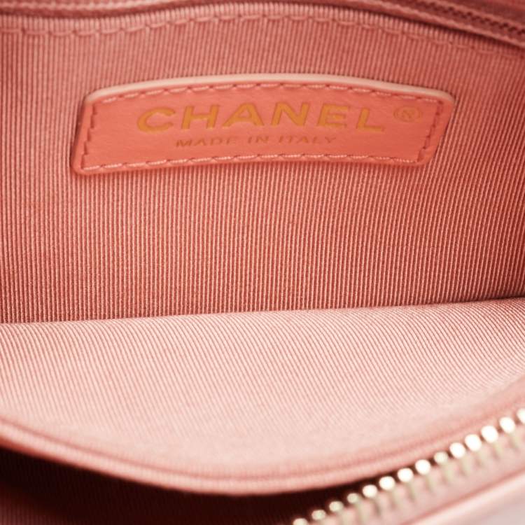 Pre Owned Chanel Pink Quilted Leather Waist Bag