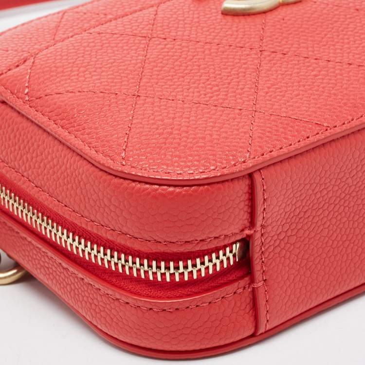 Pre Owned Chanel Red Quilted Caviar Leather Chic Affinity Belt Bag