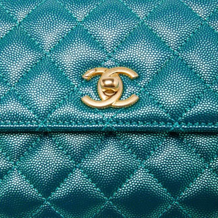Pre Owned Chanel Metallic Green Quilted Caviar Leather Small Coco Top Handle Bag