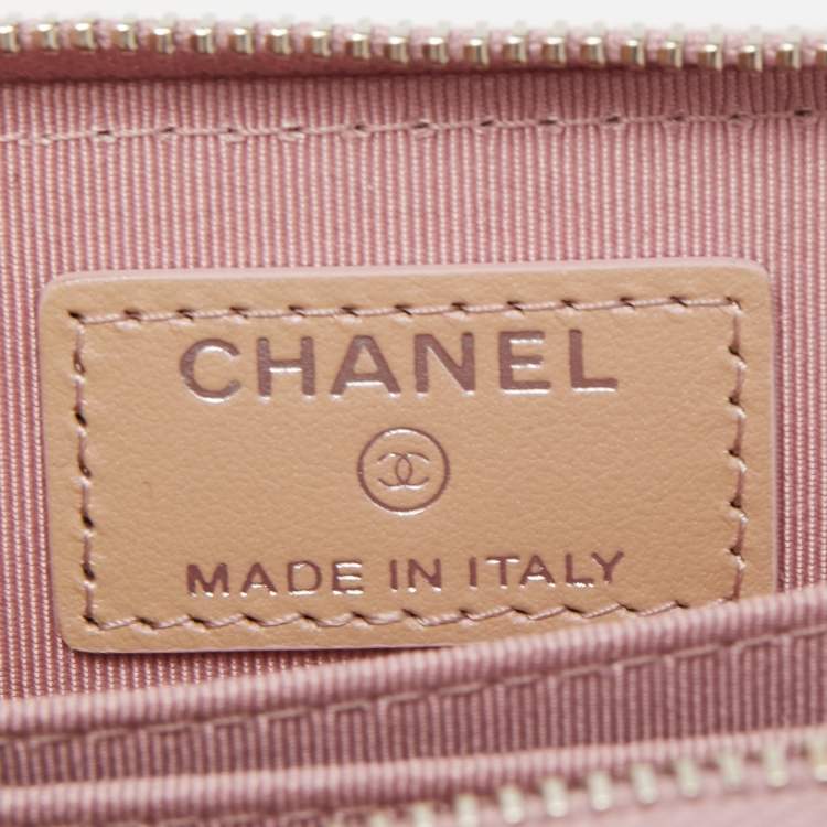 Pre Owned Chanel Pink Quilted Iridescent Leather CC Zip Coin Purse