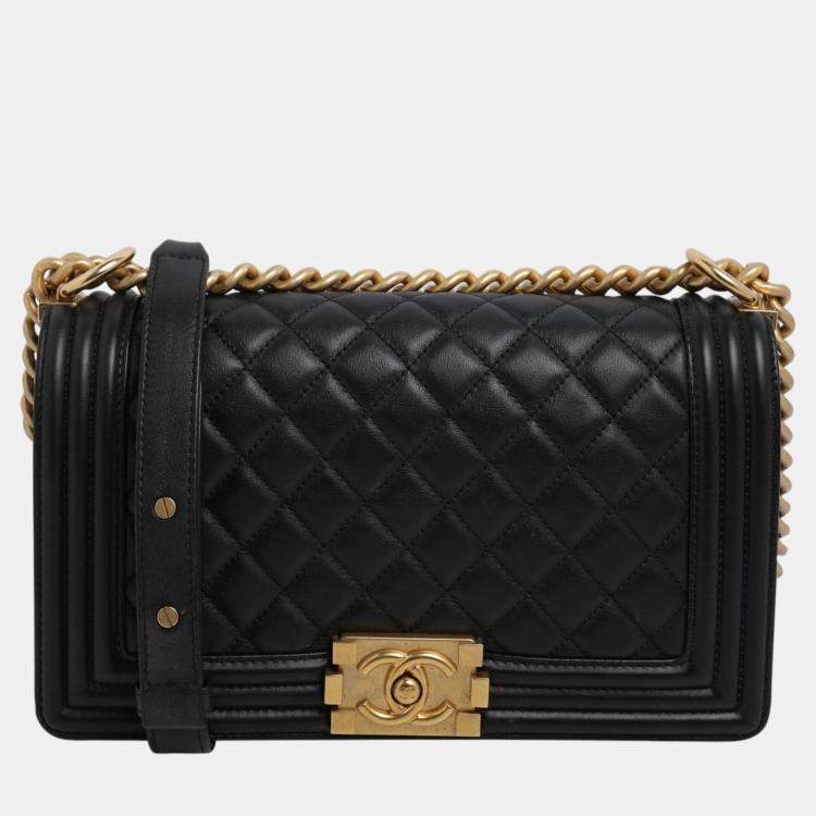 Pre Owned Chanel Black Calf Leather Quilted Medium Boy Shoulder Bags