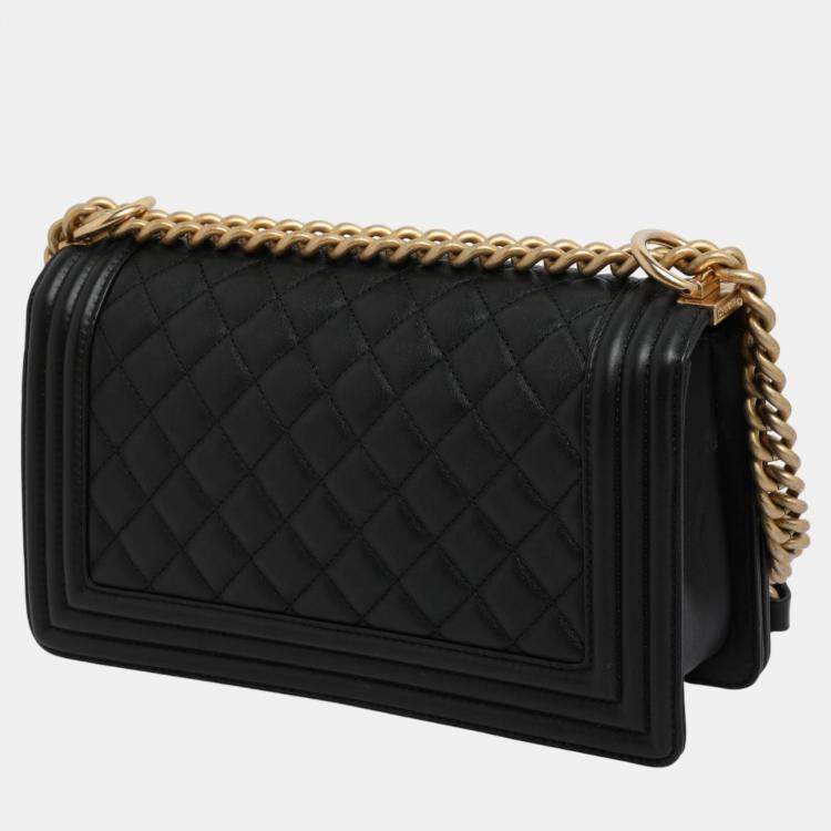 Pre Owned Chanel Black Calf Leather Quilted Medium Boy Shoulder Bags