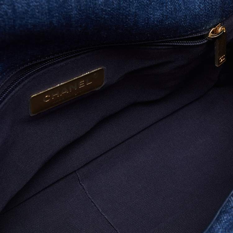 Pre Owned Chanel Blue Quilted Denim Medium 19 Flap Bag