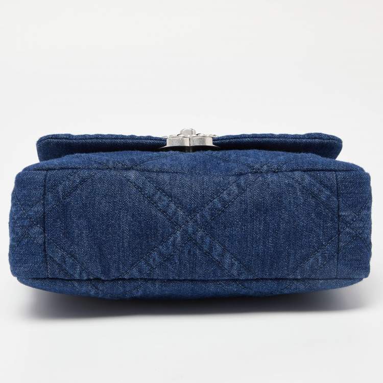Pre Owned Chanel Blue Quilted Denim Medium 19 Flap Bag