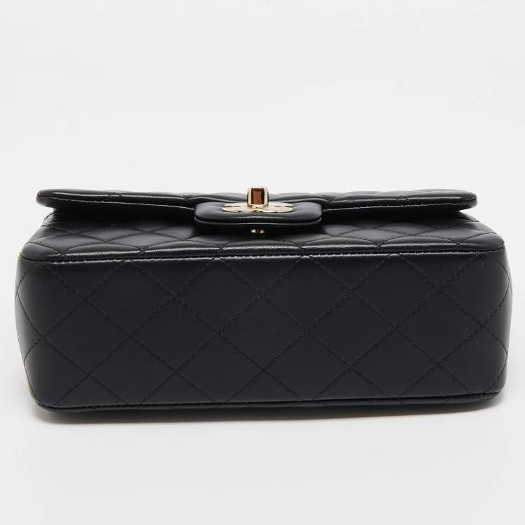 Pre Owned Chanel Black Quilted Leather Mini Rectangular Top Handle Bag