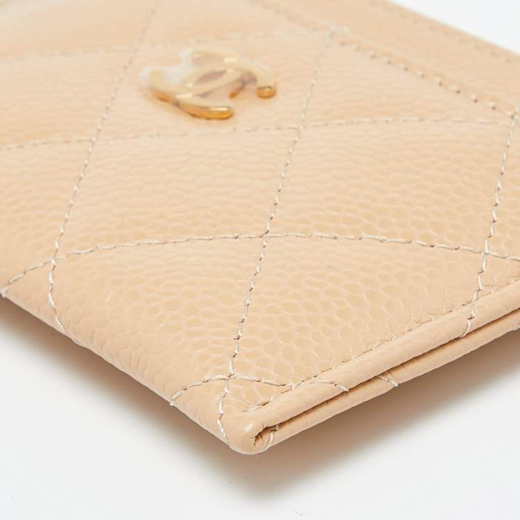 Pre Owned Chanel Beige Quilted Caviar Leather CC Logo Card Holder 