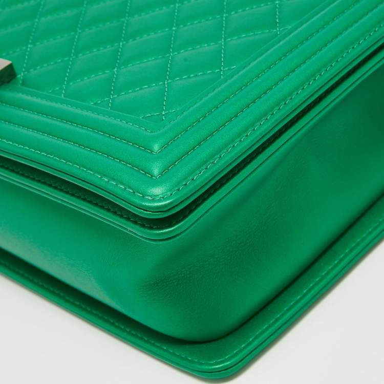 Pre Owned Chanel Metallic Green Quilted Leather New Medium Boy Bag