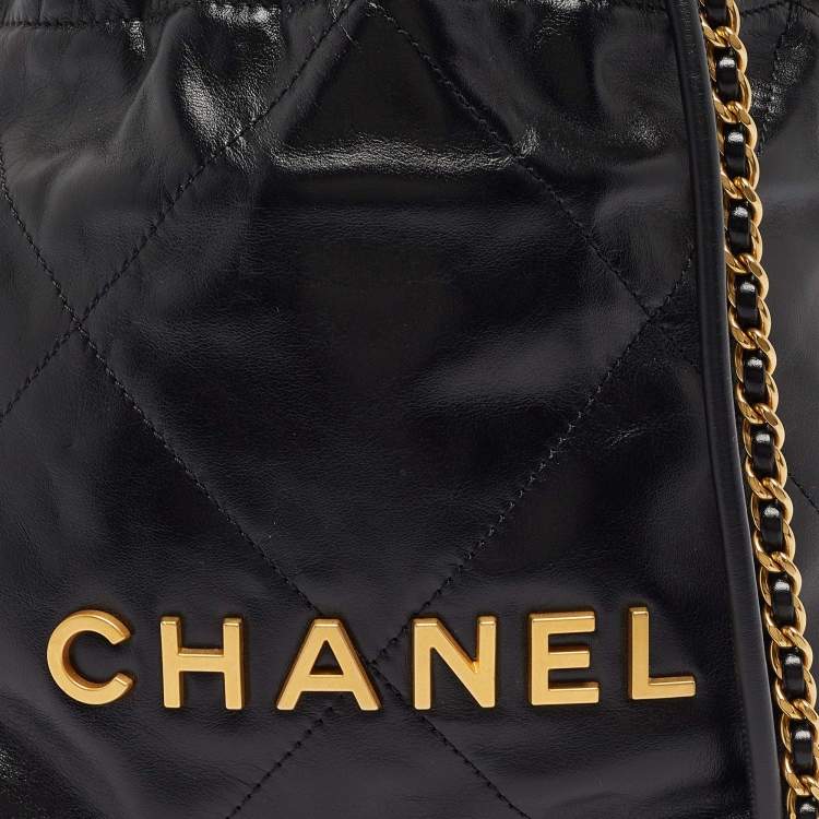 Pre Owned Chanel Black Quilted Leather Mini 22 Chain Bag