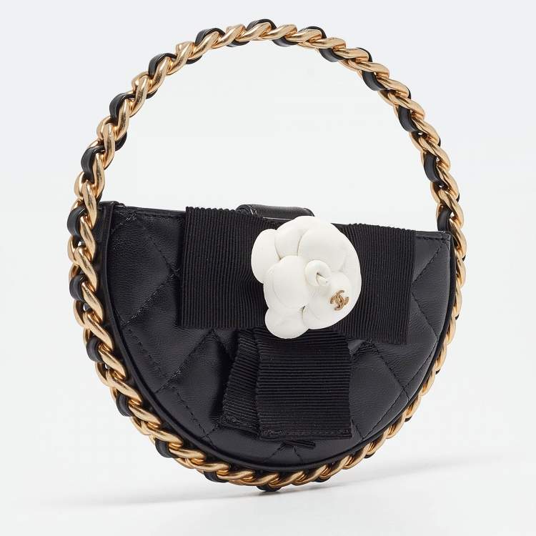Pre Owned Chanel Black Quilted Leather Mini Round Camellia Clutch