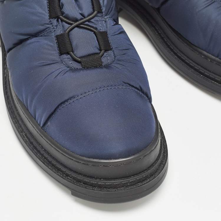 Pre Owned Chanel Navy Blue Nylon Interlocking CC Logo Snow Boots Size 40