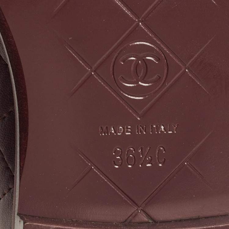 Pre Owned Chanel Burgundy Leather CC Loafers Size 36.5