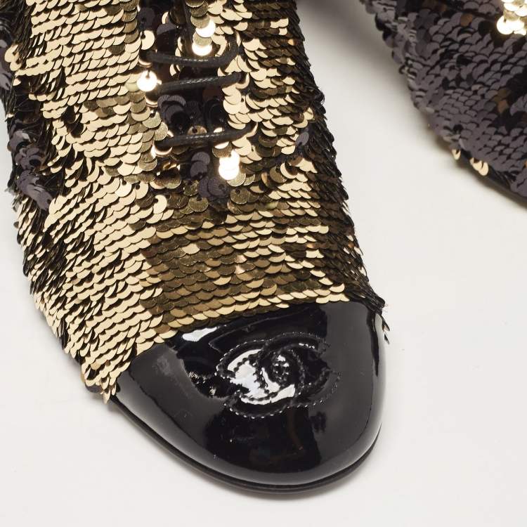 Pre Owned Chanel Gold/Black Sequins and Patent Leather CC Cap Toe Oxfords Size 38