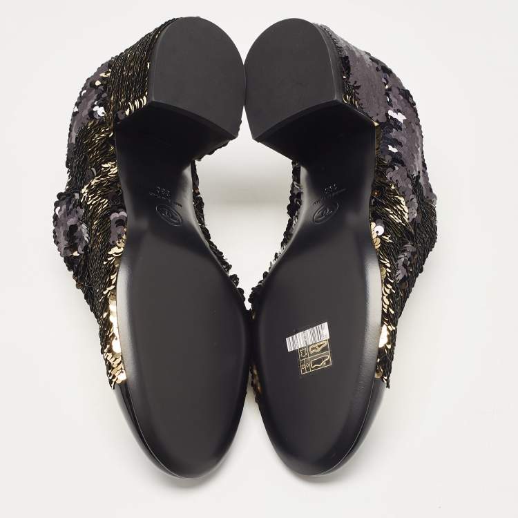 Pre Owned Chanel Gold/Black Sequins and Patent Leather CC Cap Toe Oxfords Size 38