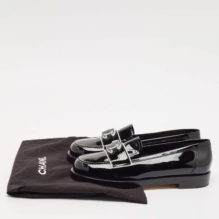 Pre Owned Chanel Black Patent Leather CC Slip On Loafers Size 38.5