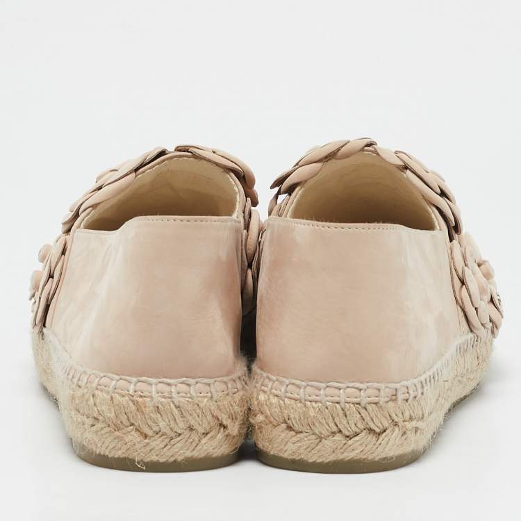 Pre Owned Chanel Light Beige Nubuck Leather CC Camellia Espadrille Flats Size 41