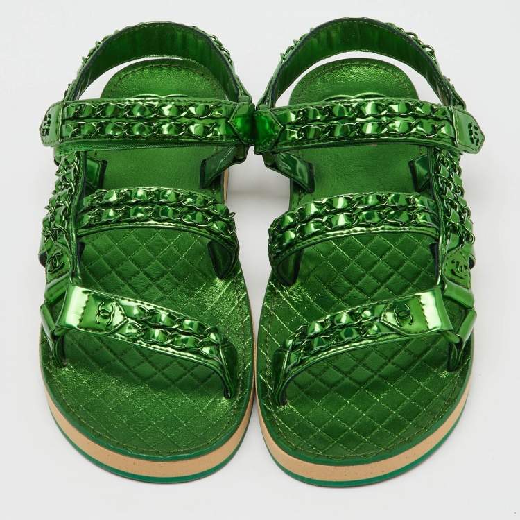 Pre Owned Chanel Green Metallic Leather CC Chain Link Flat Sandals Size 39