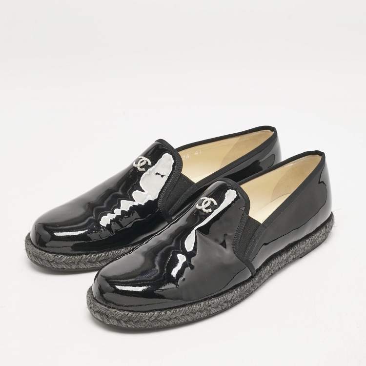 Pre Owned Chanel Black Patent Leather CC Espadrille Loafers Size 41