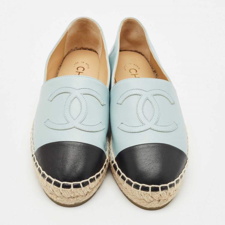 Pre Owned Chanel Blue/Black Leather CC Cap Toe Espadrille Flats Size 36