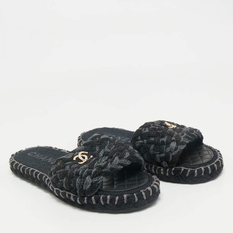 Pre Owned Chanel Two Tone Tweed Interlocking CC logo Flat Slides Size 41