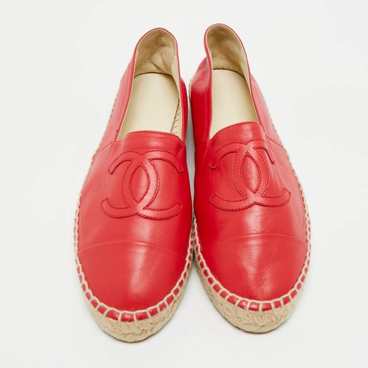 Pre Owned Chanel Red Leather CC Logo Espadrilles Size 37