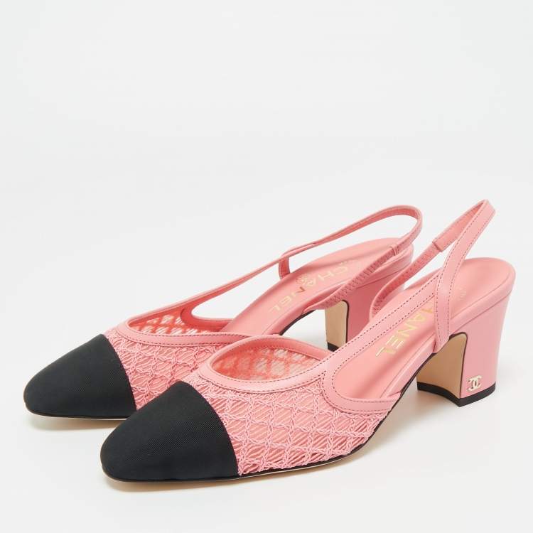 Pre Owned Chanel Pink/Black Leather and Grosgrain Cap Toe Slingback Pumps Size 37.5