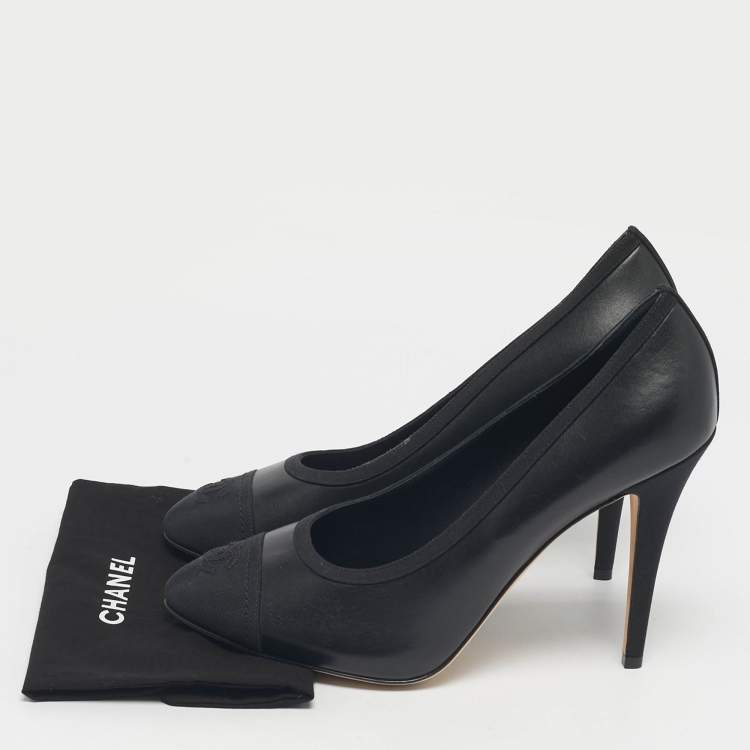 Pre Owned Chanel Black Canvas and Leather CC Cap Toe Pumps Size 41.5