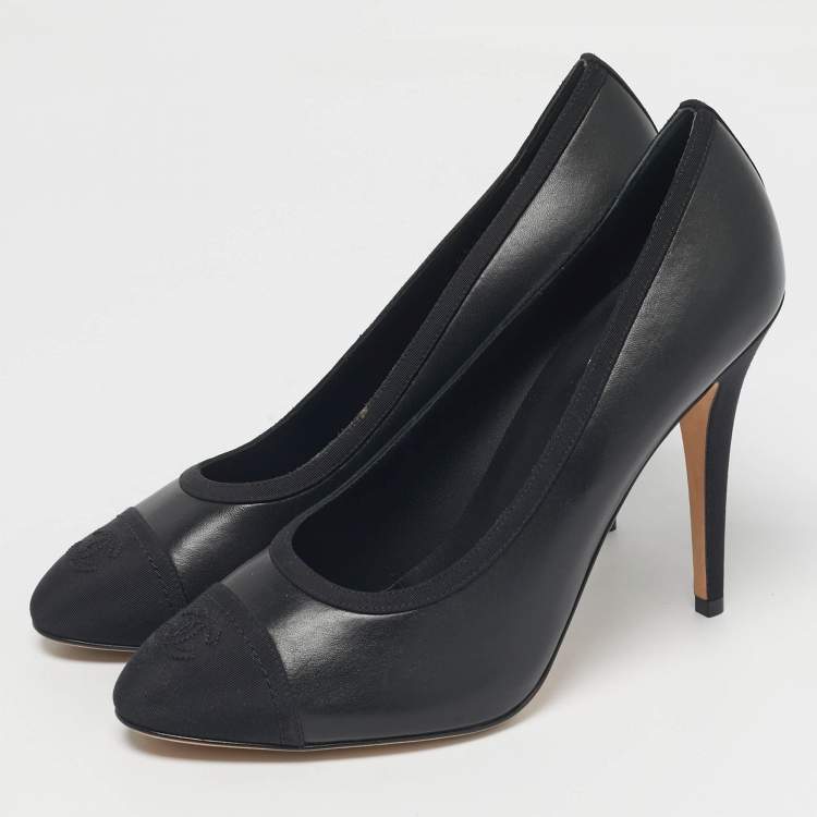 Pre Owned Chanel Black Canvas and Leather CC Cap Toe Pumps Size 41.5