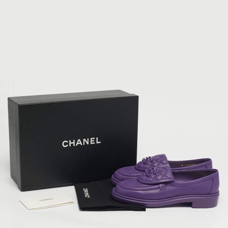 Pre Owned Chanel CC Size 36.5 Purple Quilted Leather CC Turnlock Loafers
