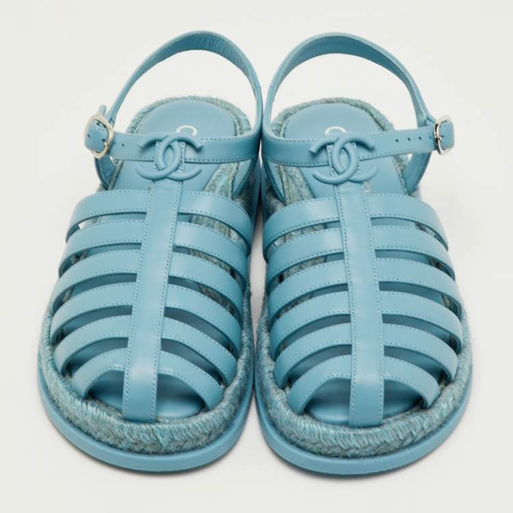 Pre Owned Chanel Size 39 Light Blue Leather Interlocking CC Logo Gladiator Flat Sandals