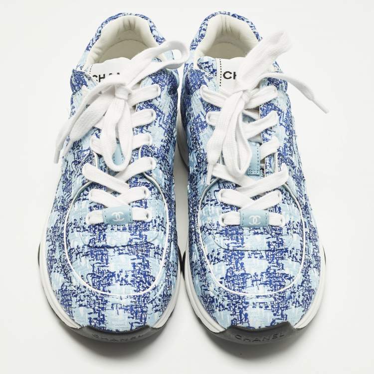 Pre Owned Chanel CC Size 37 Blue Tweed Low Top Sneakers