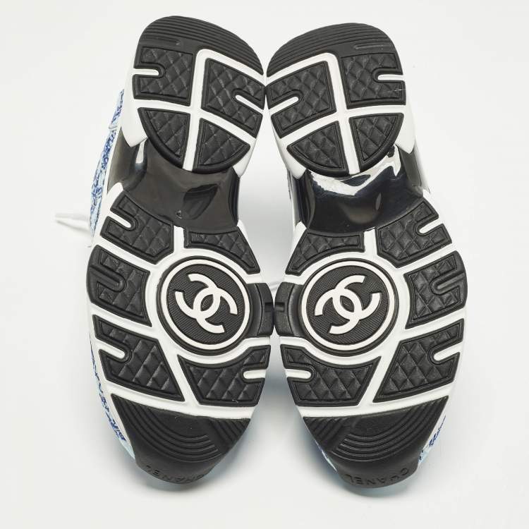 Pre Owned Chanel CC Size 37 Blue Tweed Low Top Sneakers