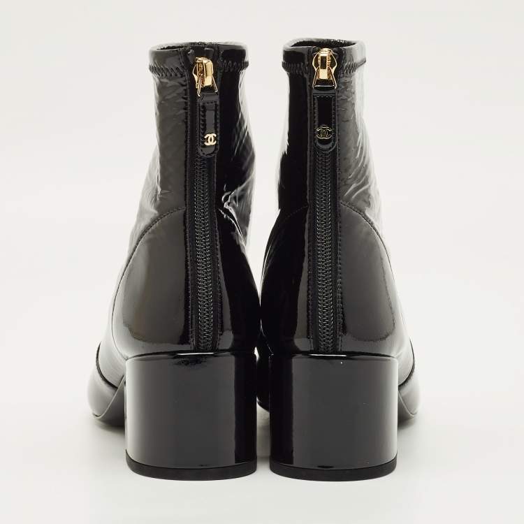 مملوكة مسبقًا Chanel CC Size 40 Black Patent Leather Ankle Length Boots