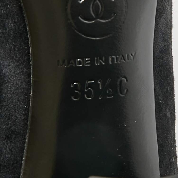 Pre Owned Chanel CC Size 35.5 Black Canvas And Suede Cap Toe Block Heel Pumps