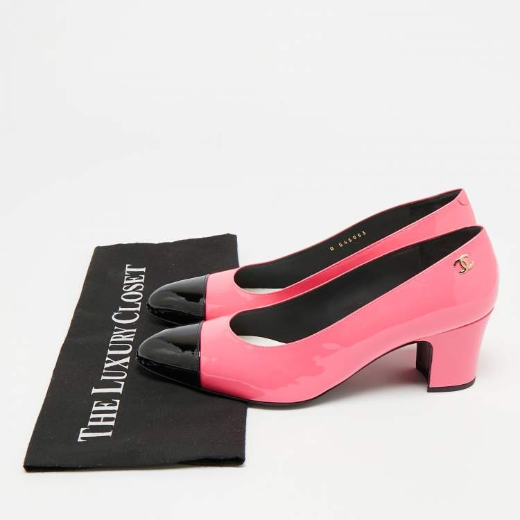 Pre Owned Chanel CC Size 40 Pink/Black Patent Leather Cap Toe Block Heel Pumps