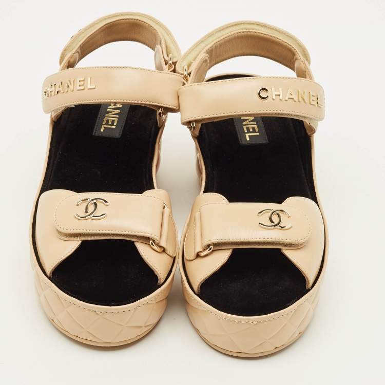 Pre Owned Chanel CC Size 39 Beige Leather Platform Wedge Sandals